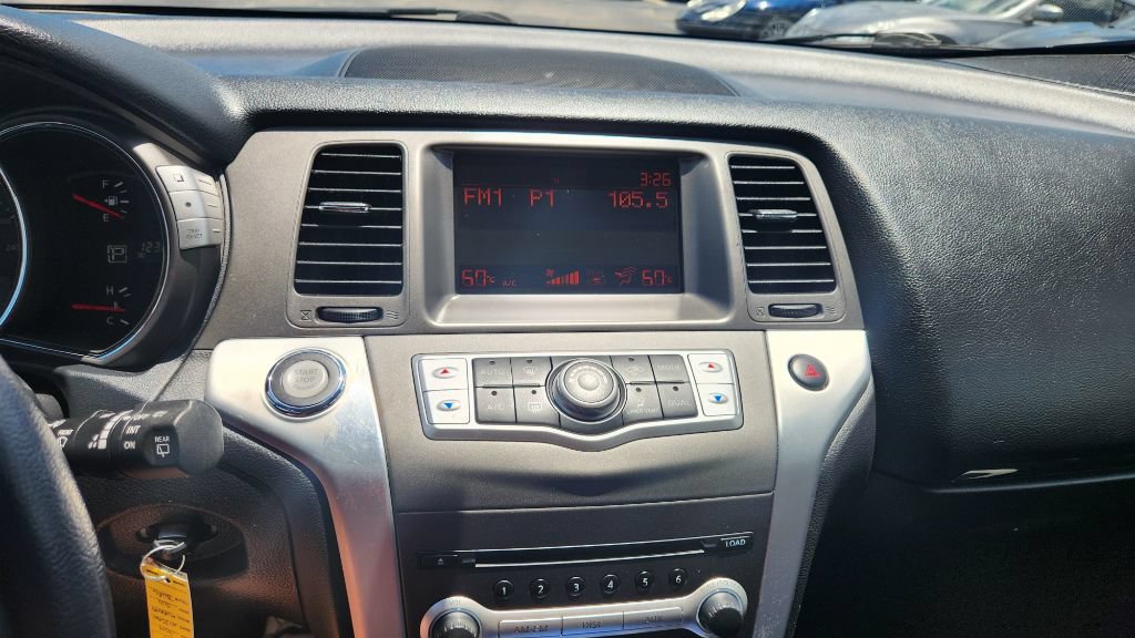 Used 2014 Nissan Murano S FWD image 20