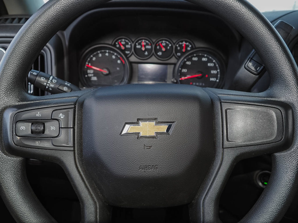 Used 2023 Chevrolet Silverado 1500 Custom AWD/4WD image 21