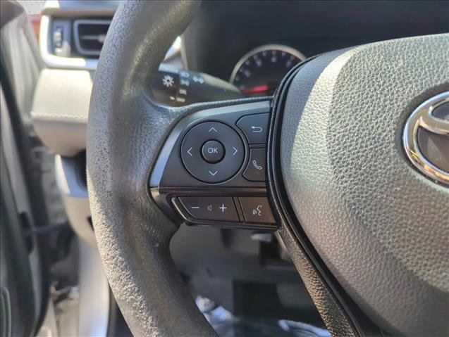 Certified 2021 Toyota RAV4 LE FWD image 17