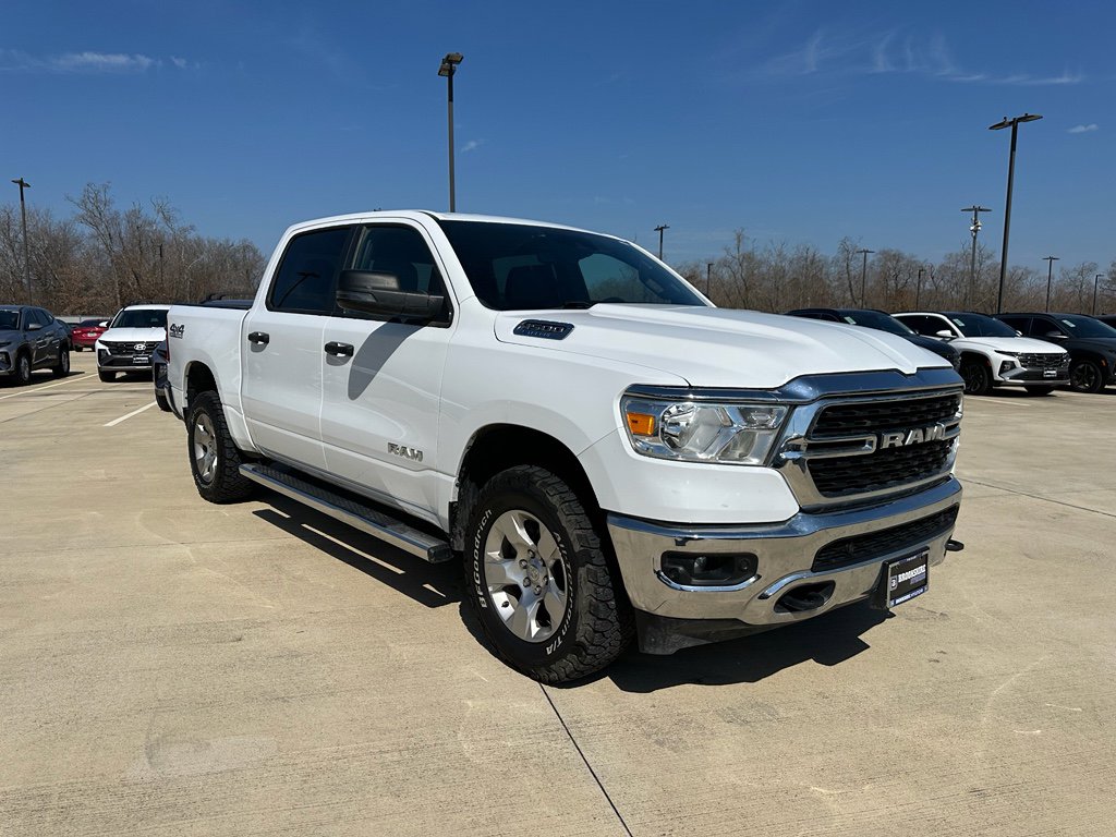 Used 2024 RAM 1500 Lone Star image 3