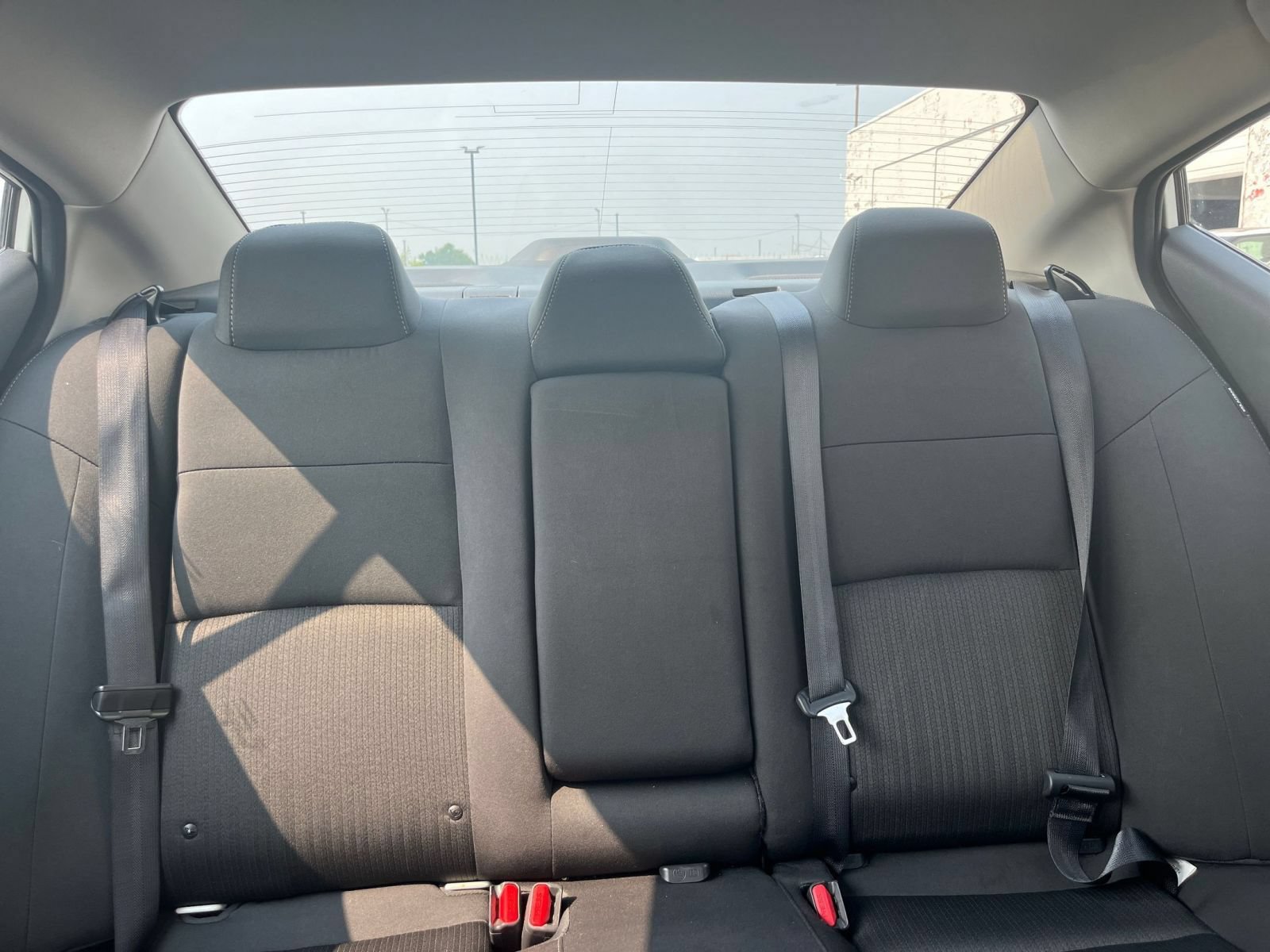 Used 2025 Nissan Altima 2.5 SV FWD image 38