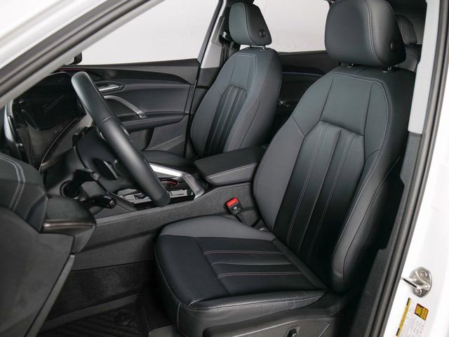 Used 2025 Audi Q5 Premium w/ Convenience Package AWD/4WD image 10