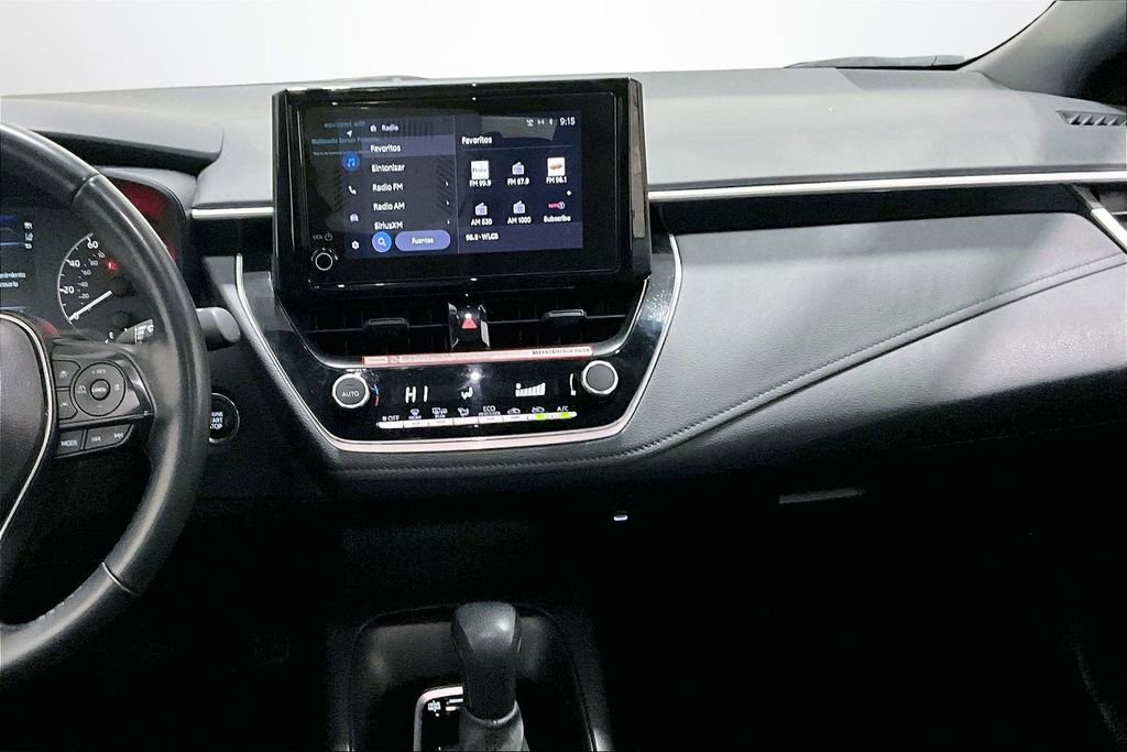Used 2025 Toyota Corolla SE image 9