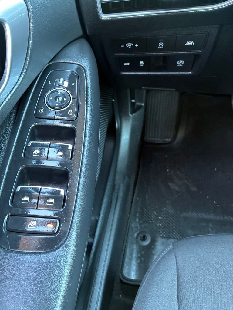 Used 2023 Hyundai Sonata SE image 20