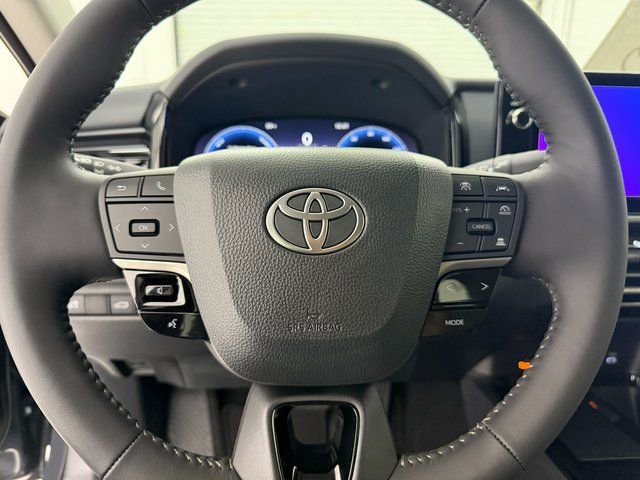New 2026 Toyota Camry XLE FWD image 7