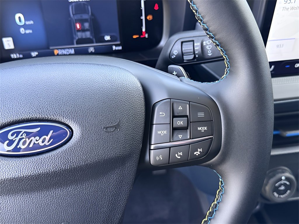 New 2026 Ford Maverick Lobo image 15