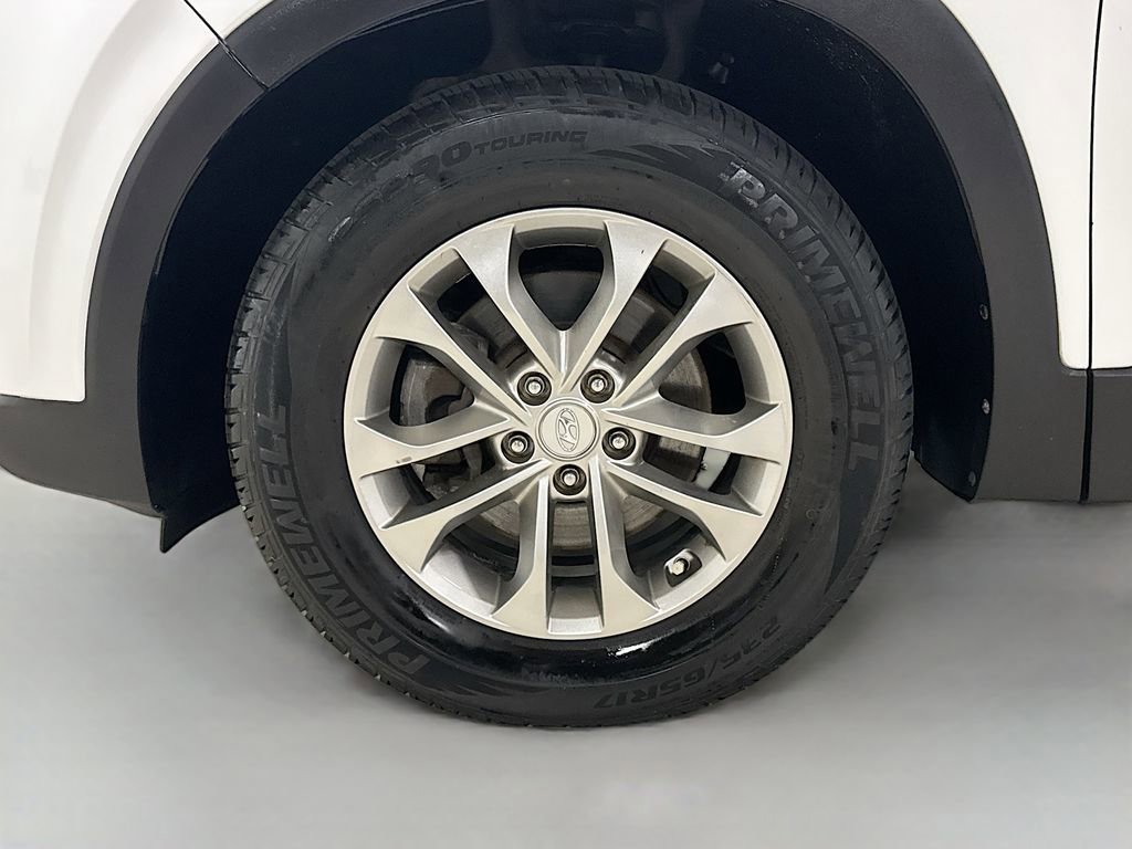 Used 2019 Hyundai Santa Fe SE AWD/4WD image 35