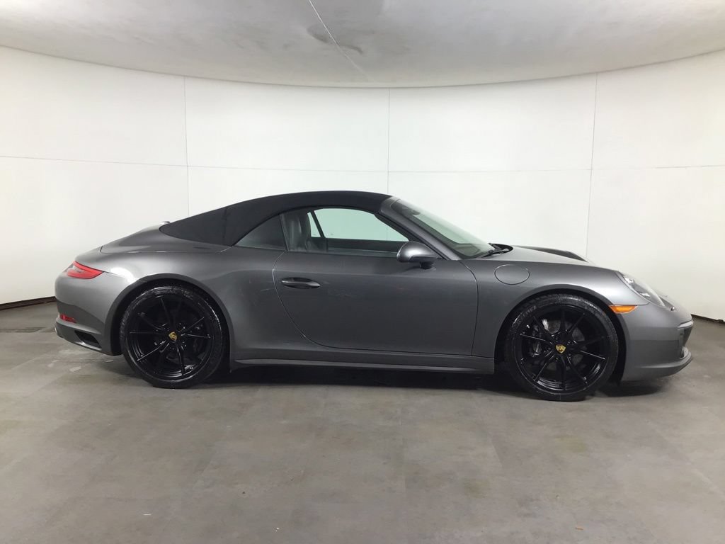 Certified 2017 Porsche 911 Carrera 4 AWD/4WD image 8