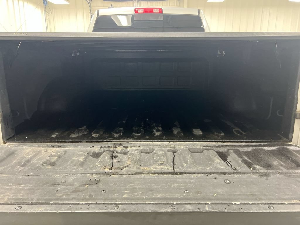 Used 2014 RAM 1500 Laramie AWD/4WD image 23