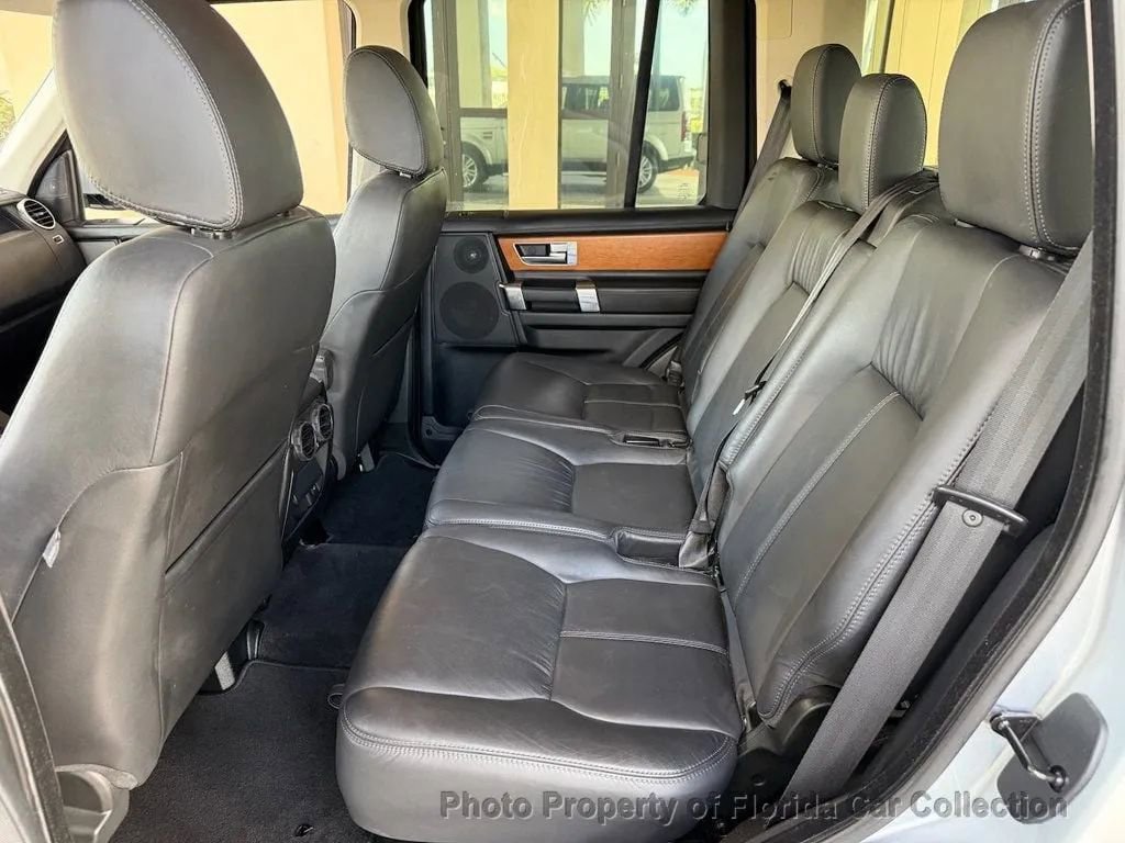 Used 2015 Land Rover LR4 HSE LUX image 33
