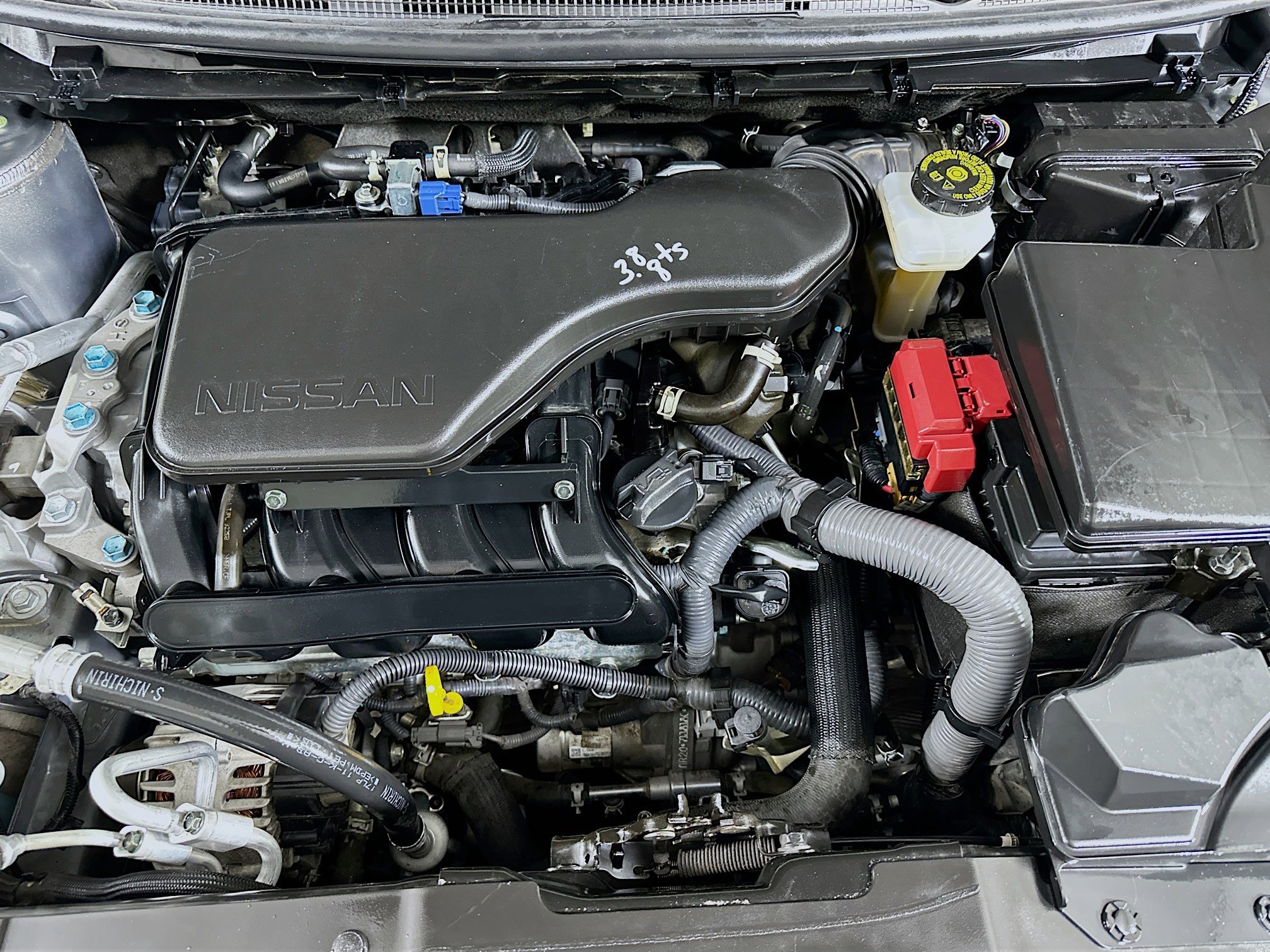 Used 2020 Nissan Rogue Sport S image 30