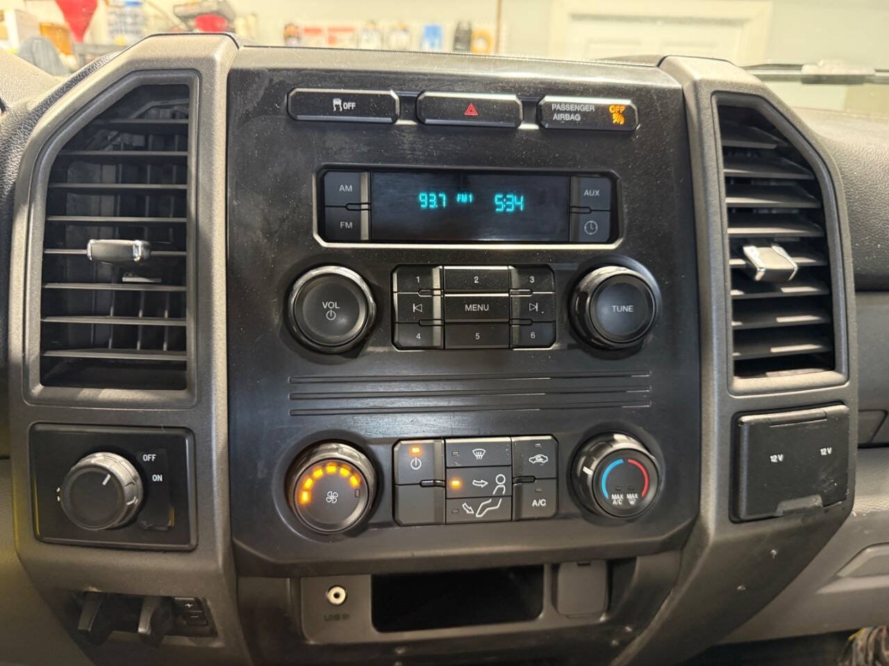Used 2019 Ford F350 XL AWD/4WD image 11
