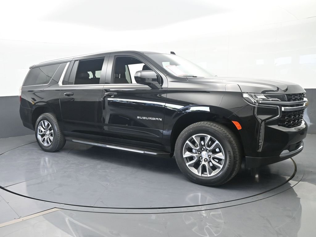 Used 2024 Chevrolet Suburban LS w/ Driver Alert Package RWD image 8