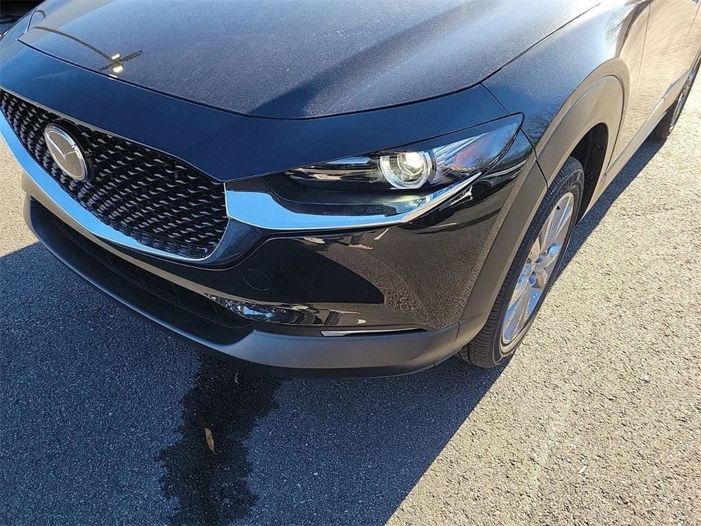 Certified 2025 MAZDA CX-30 AWD 2.5 S w/ Premium Package image 11