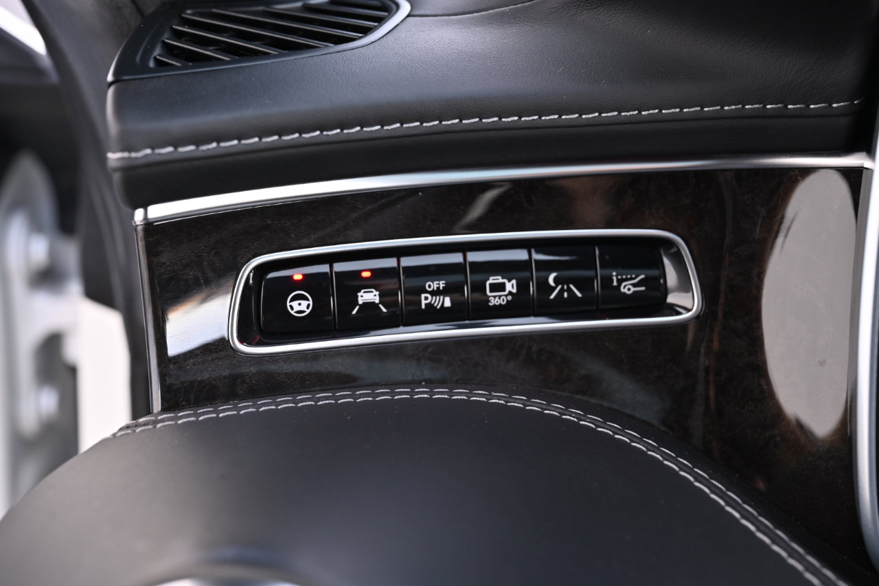 Used 2016 Mercedes-Benz S 550 4MATIC Coupe image 64
