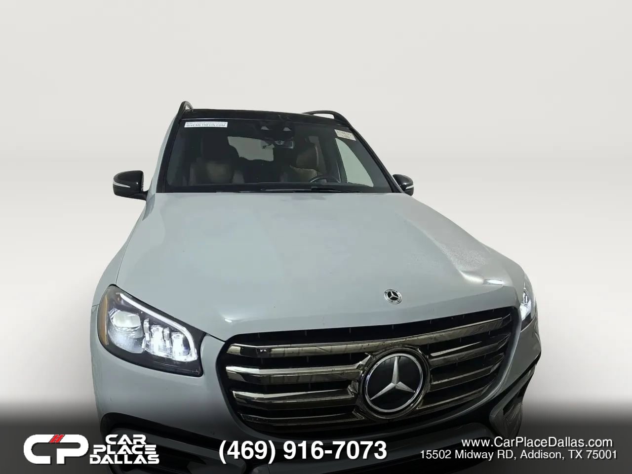 Used 2025 Mercedes-Benz GLS 450 4MATIC w/ AMG Line Exterior image 2