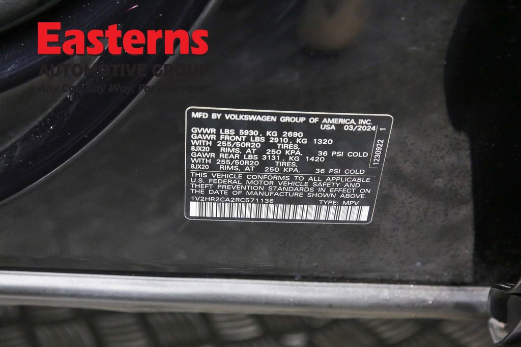 Used 2024 Volkswagen Atlas SE image 35