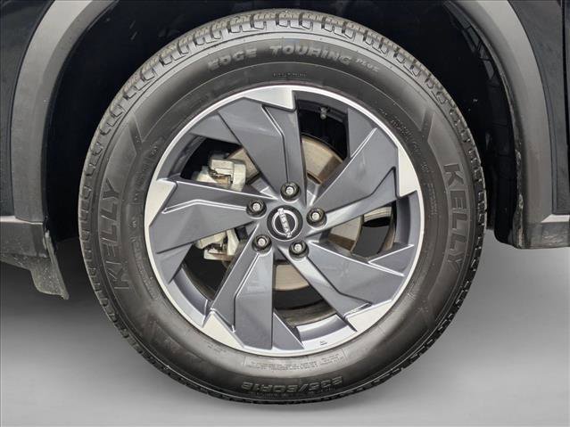 Used 2024 Nissan Rogue SV image 22
