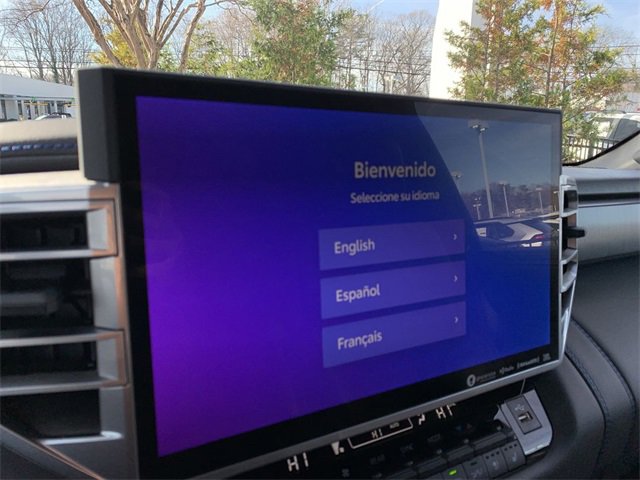 Used 2023 Toyota Sequoia Platinum image 21