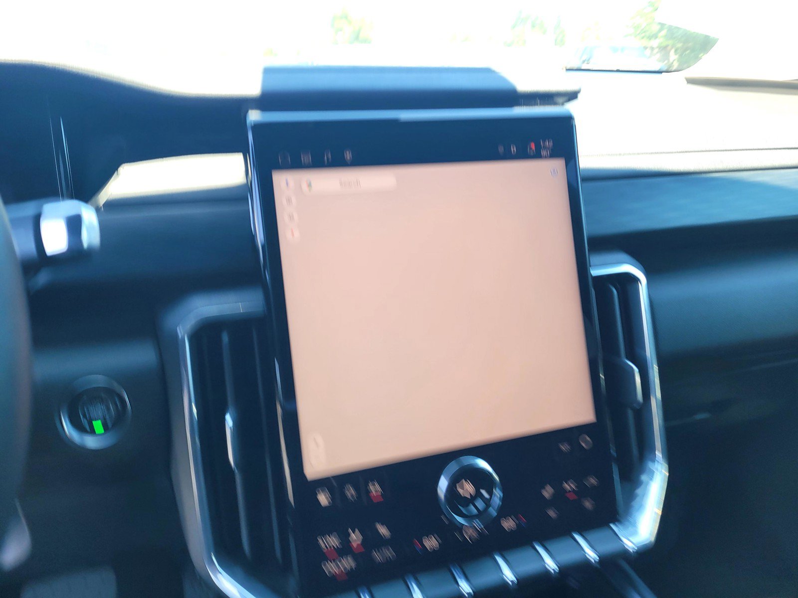 Used 2025 GMC Acadia Elevation FWD image 19