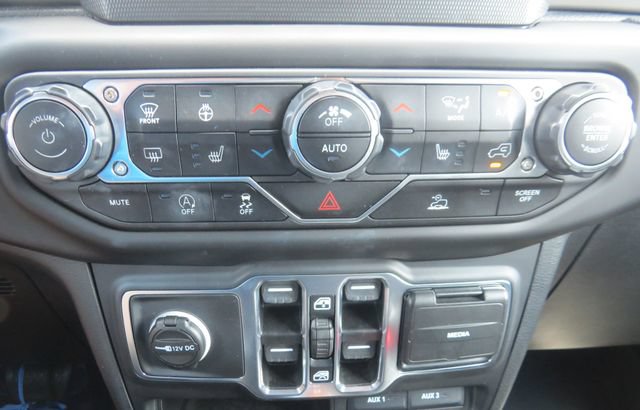 Used 2023 Jeep Wrangler Unlimited Sport AWD/4WD image 22