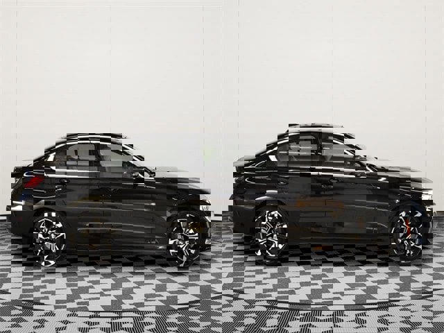 New 2026 BMW 330i xDrive Sedan w/ Convenience Package image 2