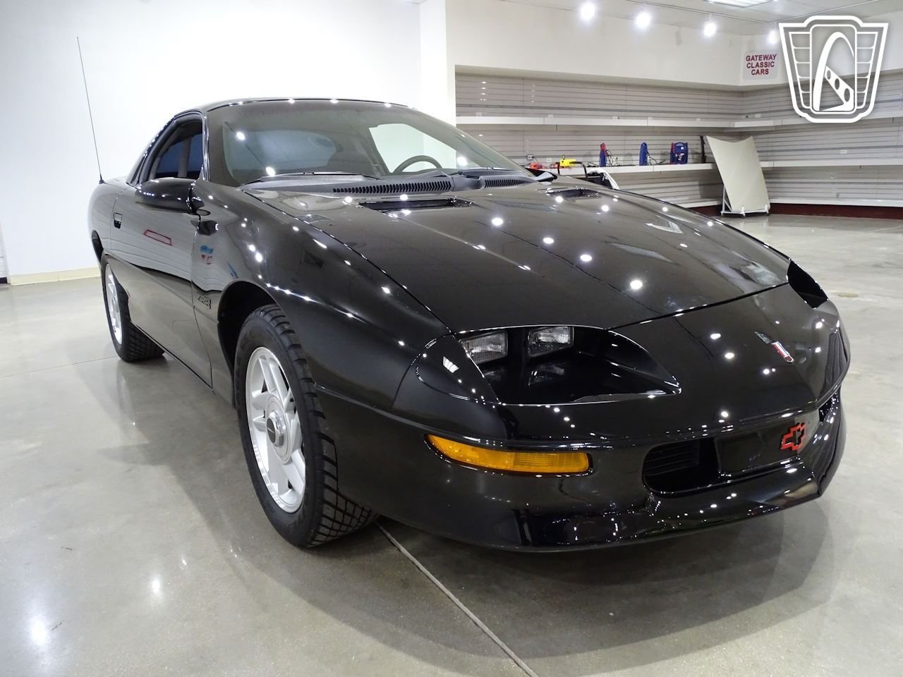 Used 1995 Chevrolet Camaro Z28 RWD image 22