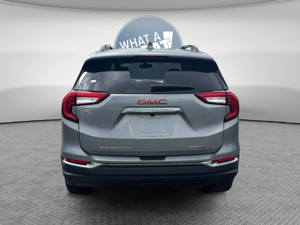 Used 2023 GMC Terrain AT4 w/ Infotainment Package II image 5