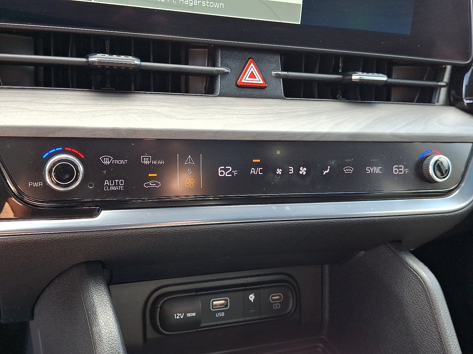 Certified 2023 Kia Sportage X-Pro AWD/4WD image 16