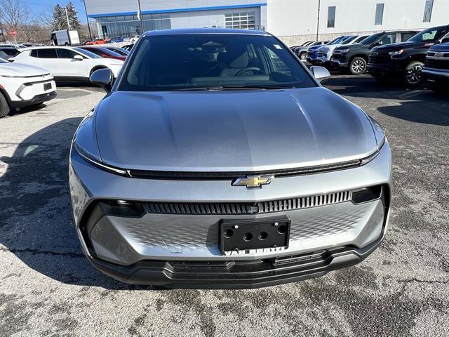 New 2026 Chevrolet Equinox EV LT image 9