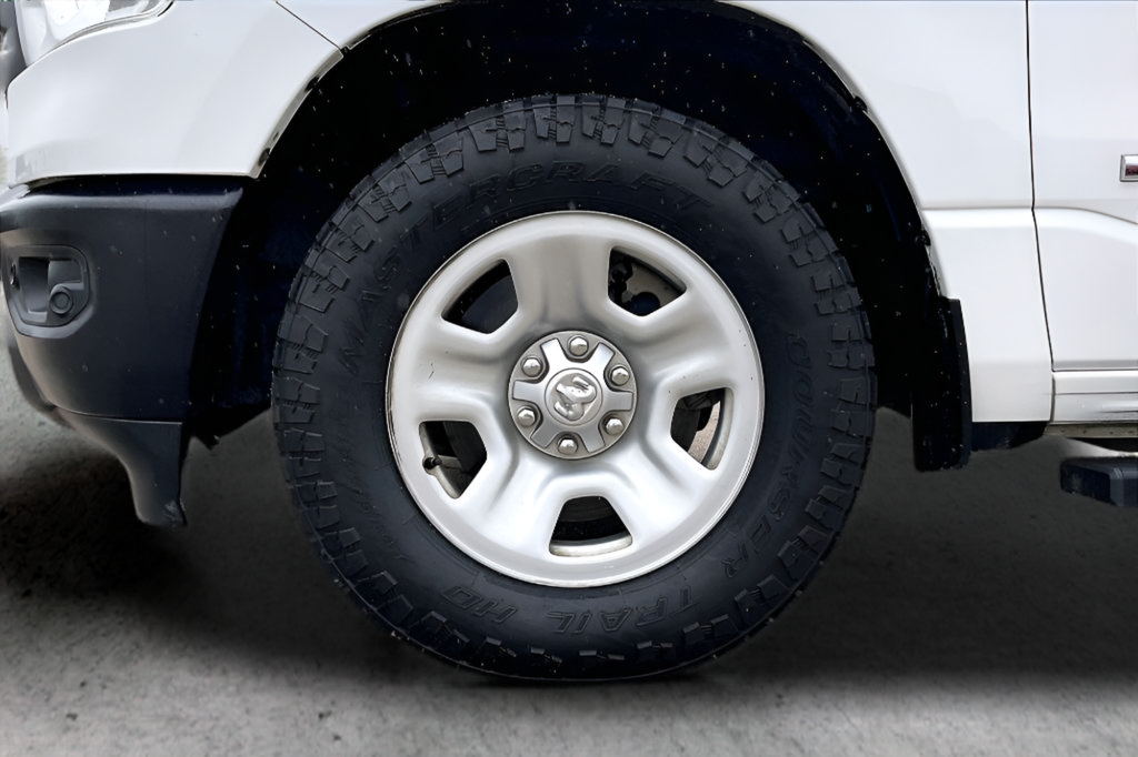 Used 2021 RAM 1500 Tradesman RWD image 34