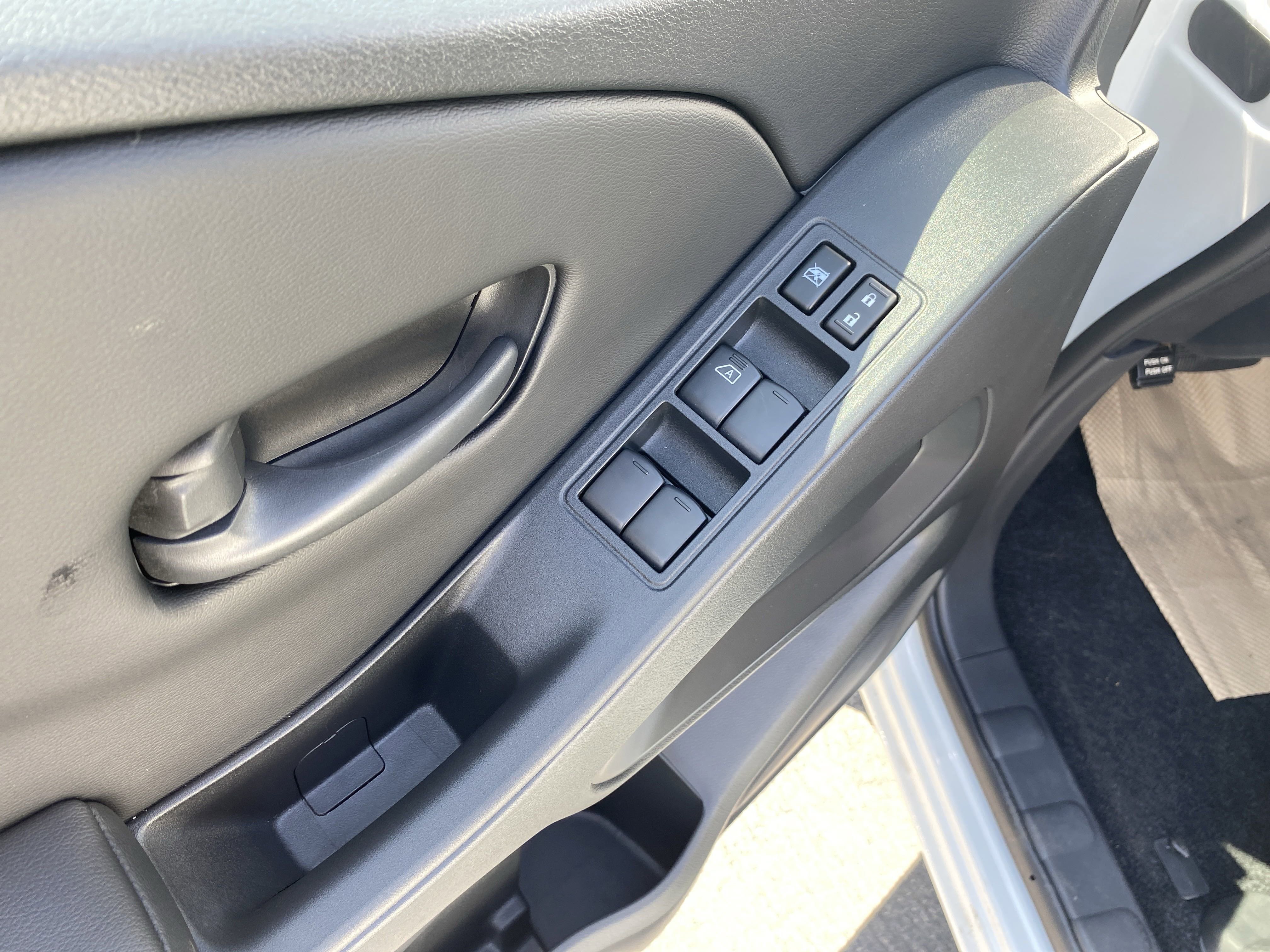 New 2025 Nissan Frontier S image 8