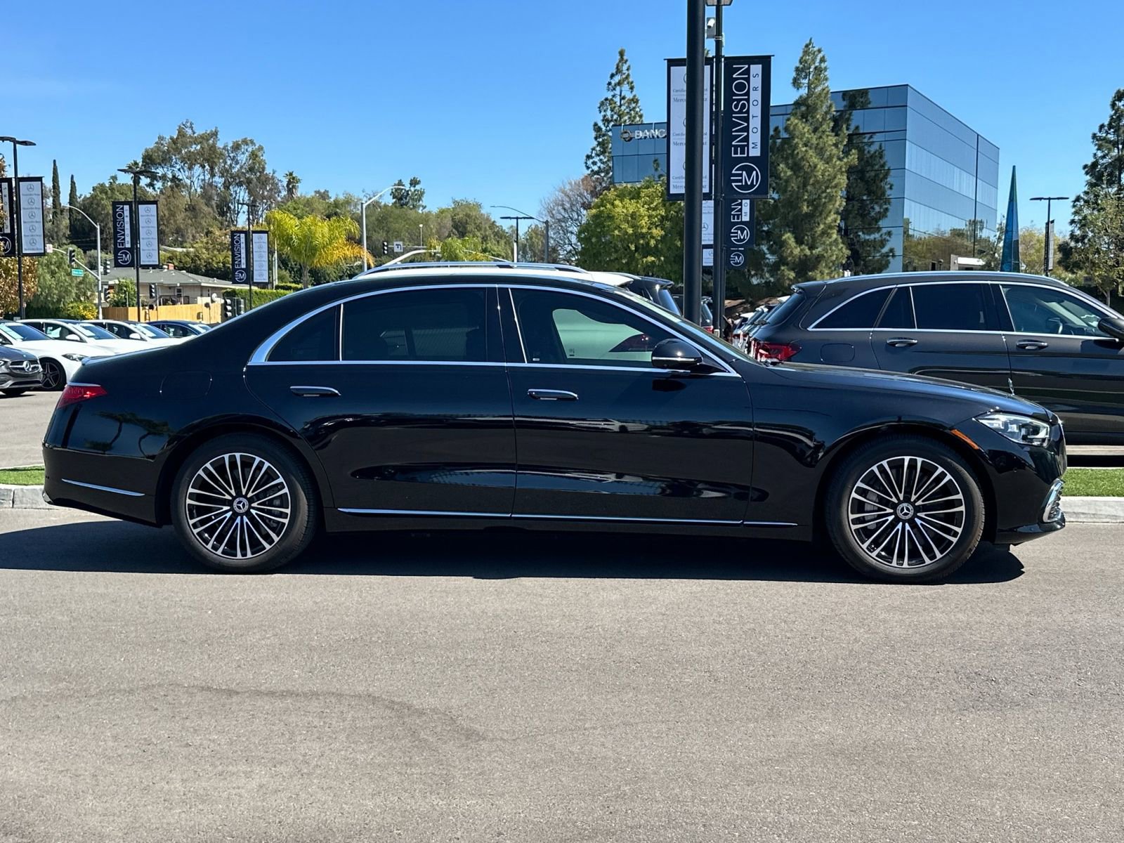 Certified 2024 Mercedes-Benz S 580e 4MATIC Sedan image 2