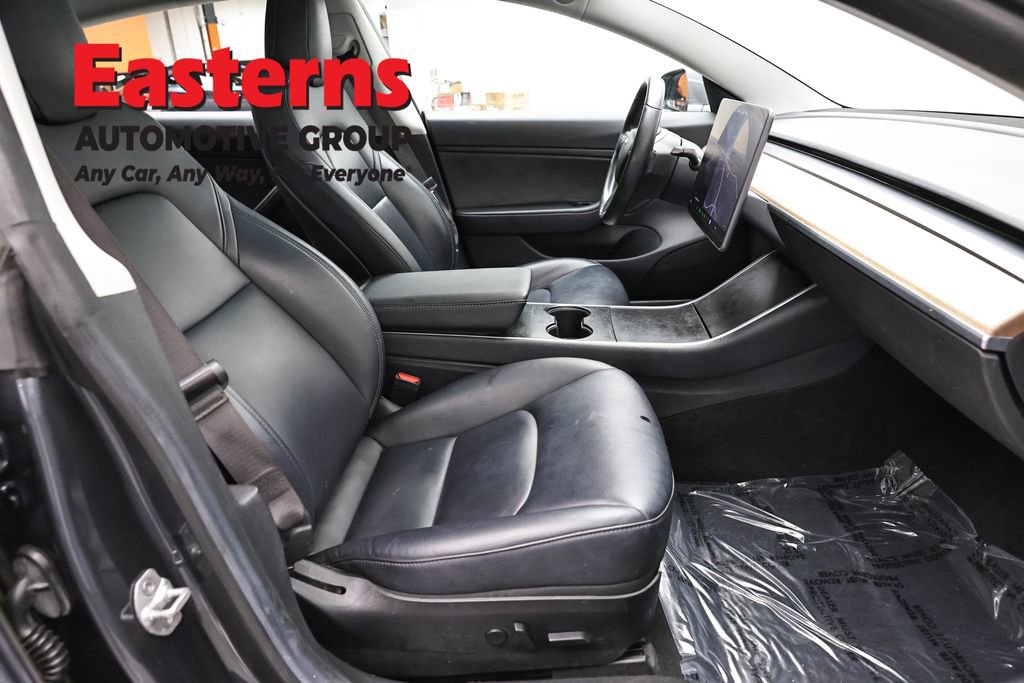 Used 2018 Tesla Model 3 Long Range image 19