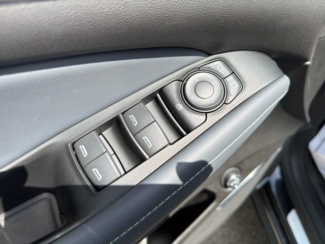 Used 2024 Buick Enclave Essence w/ Experience Buick Package AWD/4WD image 24