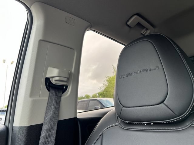 Used 2022 GMC Canyon Denali AWD/4WD image 51