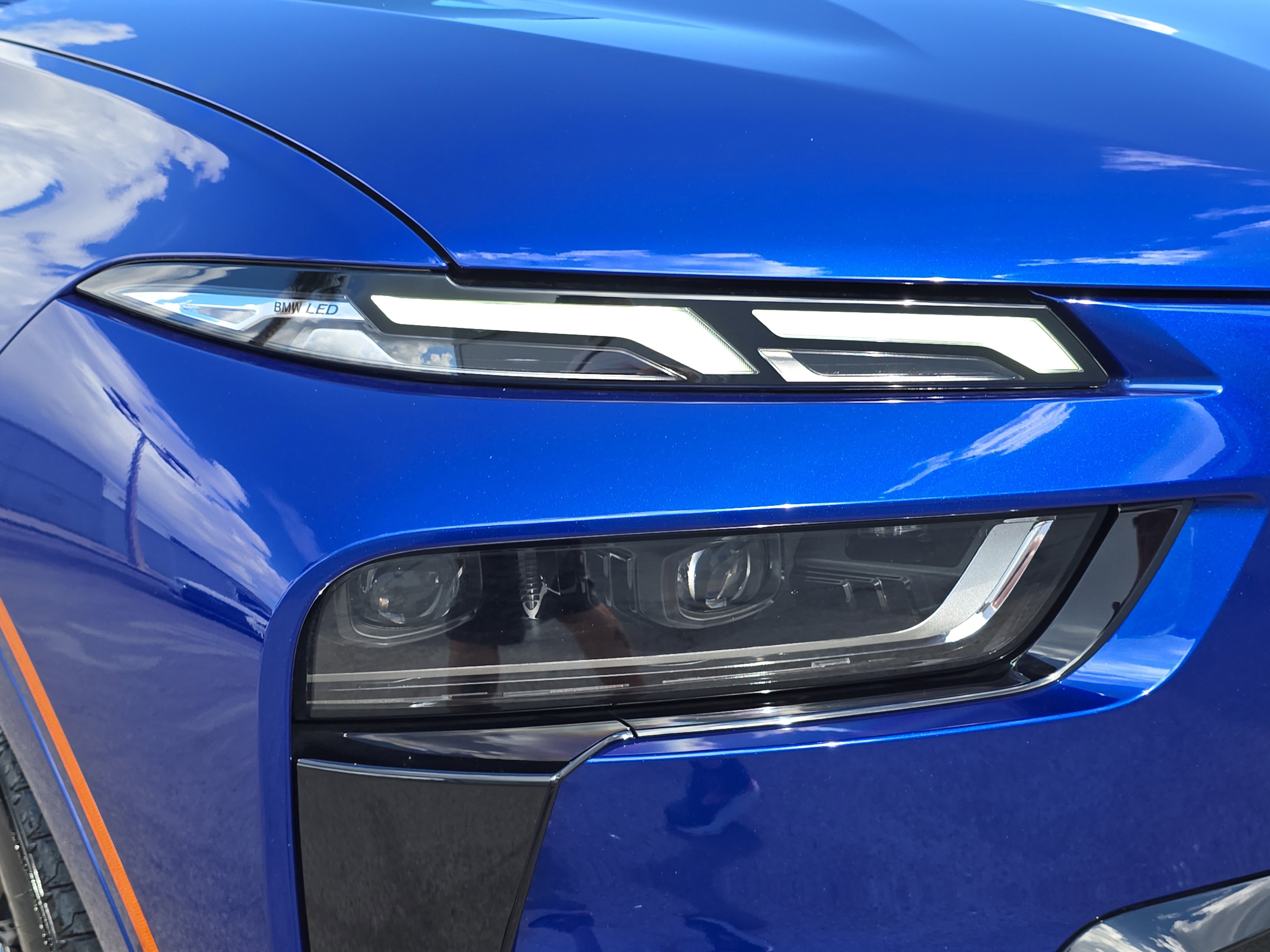 New 2026 BMW X7 M60i image 7