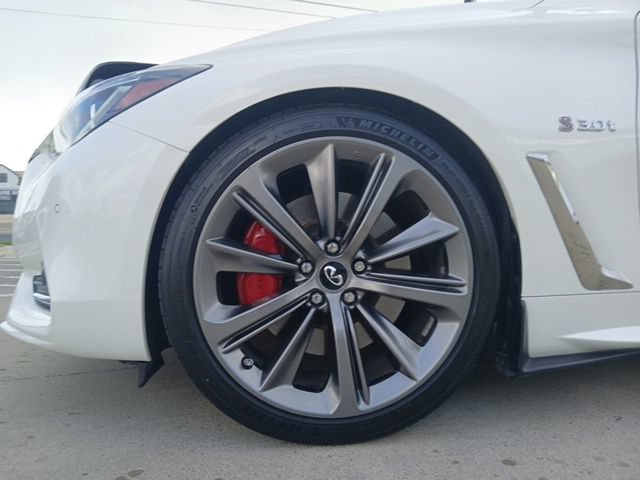 Used 2019 INFINITI Q60 Red Sport 400 w/ Proassist Package RWD image 5