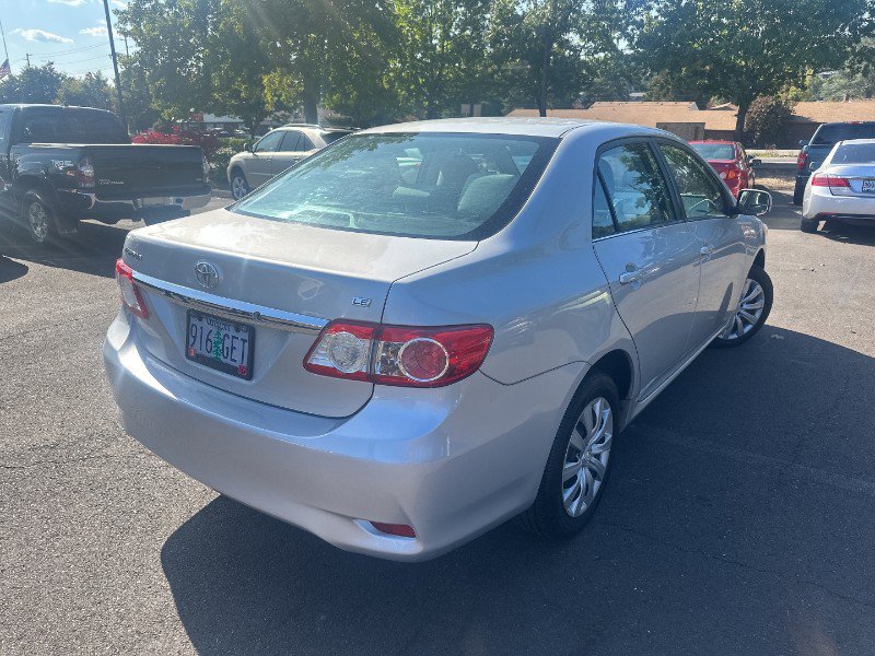 Used 2013 Toyota Corolla LE image 4