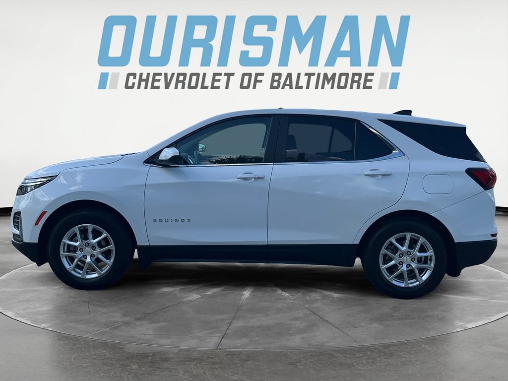 Used 2024 Chevrolet Equinox LT w/ LPO, Cargo Package FWD image 3