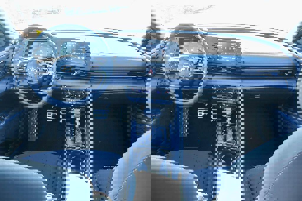 New 2026 Hyundai Elantra SEL Sport Premium image 6