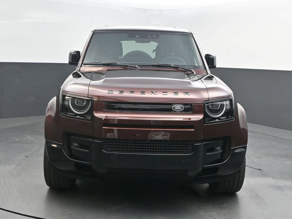 New 2026 Land Rover Defender 130 X-Dynamic SE AWD/4WD image 10