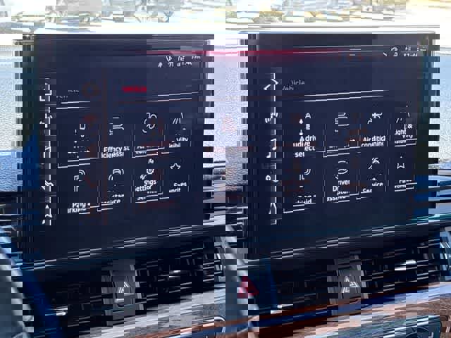 Used 2022 Audi A4 2.0T Premium w/ Convenience Package image 31