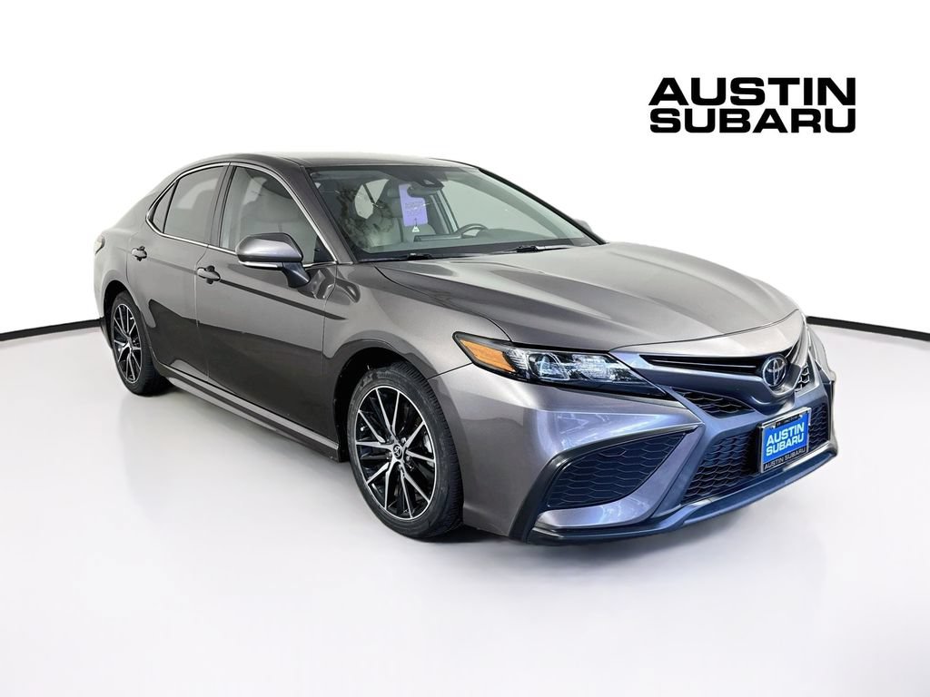 Used 2022 Toyota Camry SE FWD video 1