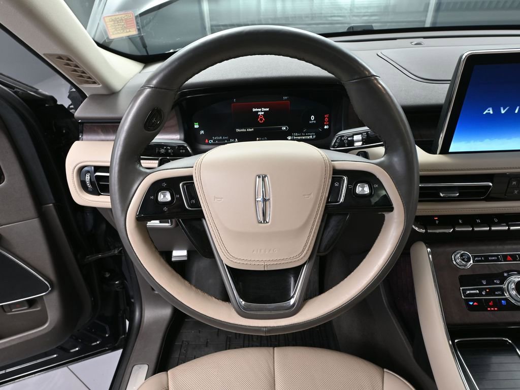 Used 2022 Lincoln Aviator Reserve w/ Elements Package Plus AWD/4WD image 27