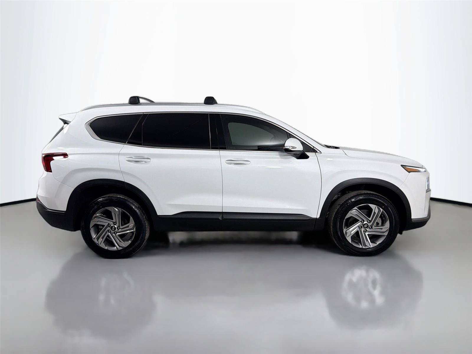 Used 2023 Hyundai Santa Fe SEL AWD/4WD image 5