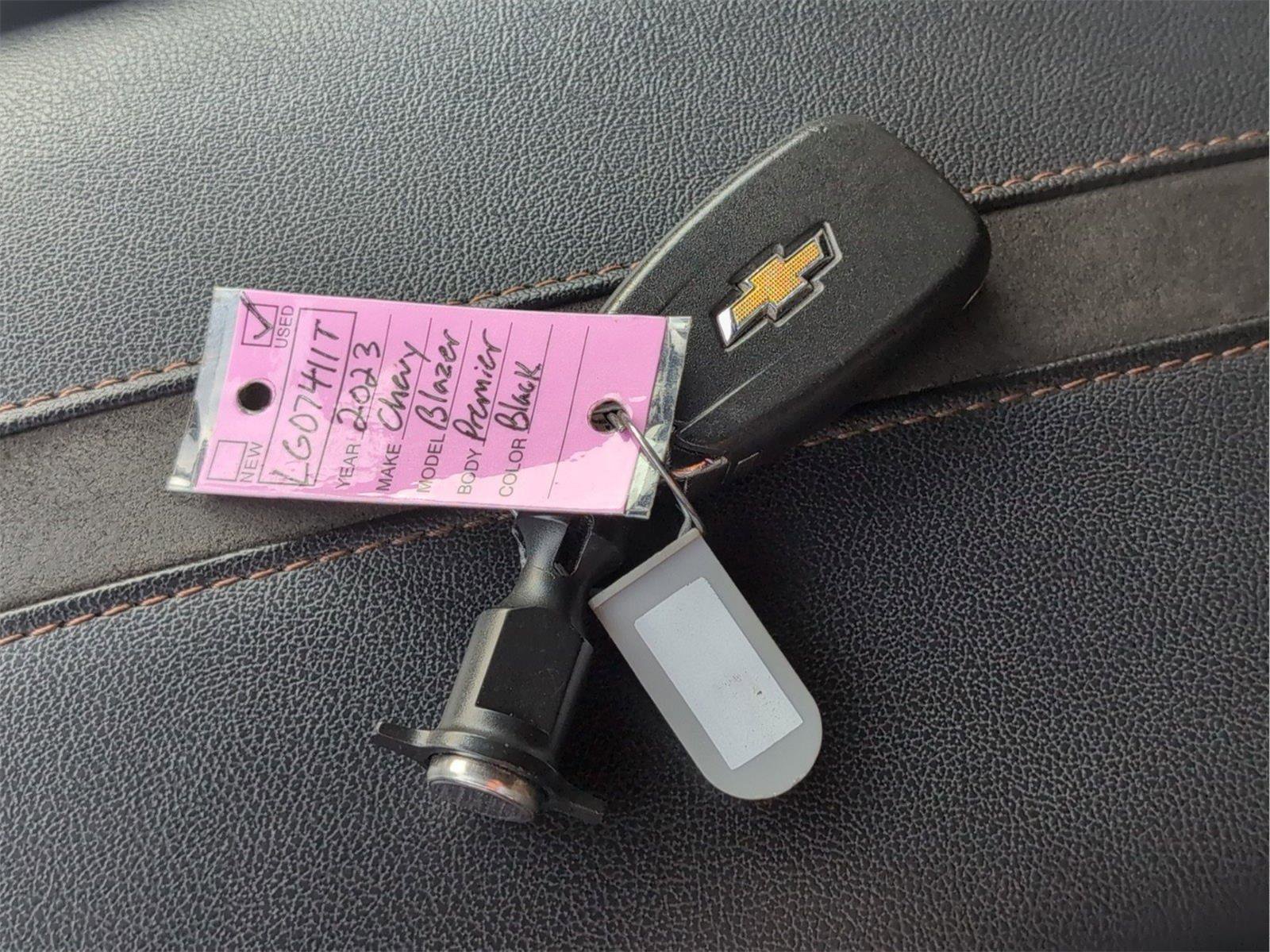 Used 2023 Chevrolet Blazer Premier w/ Driver Confidence II Package image 16