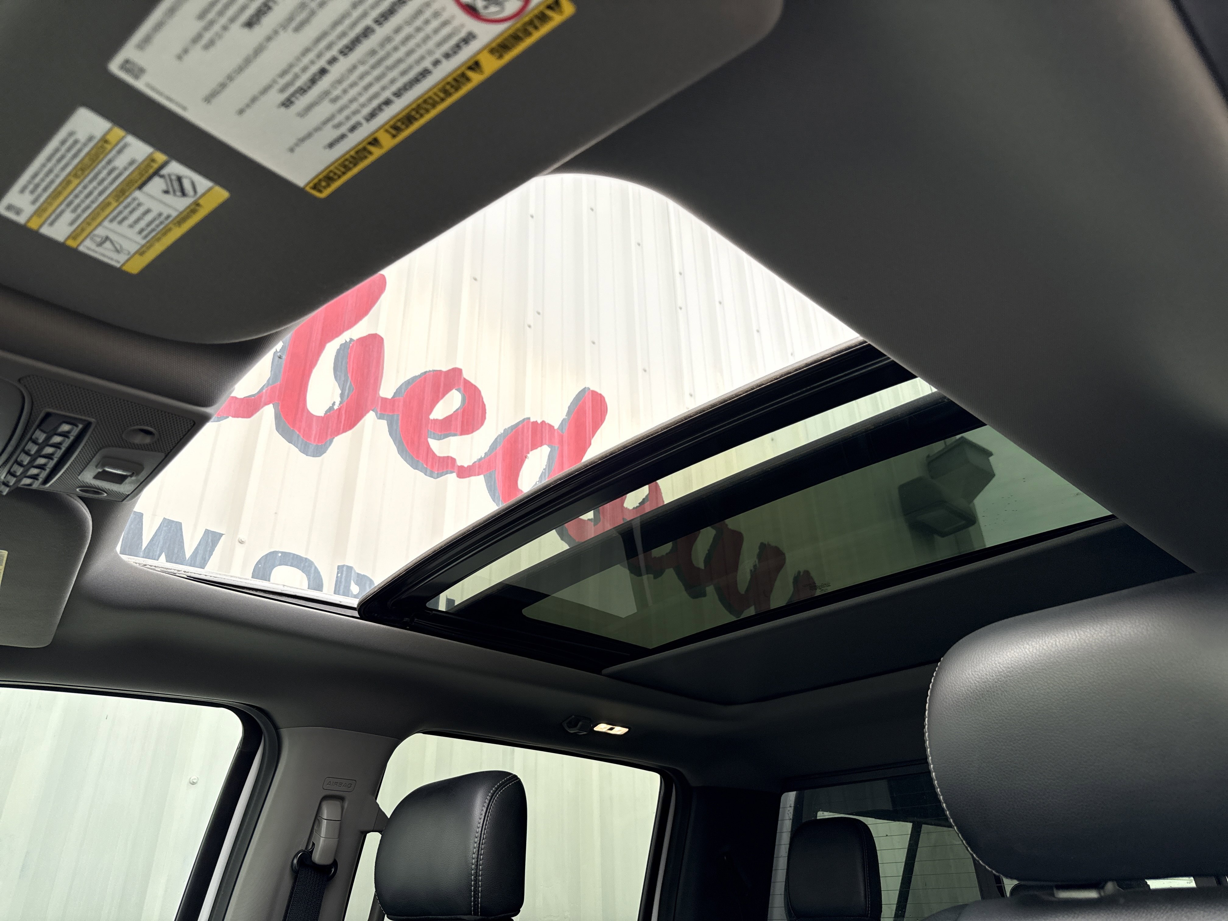 Used 2020 Ford F250 Lariat image 41