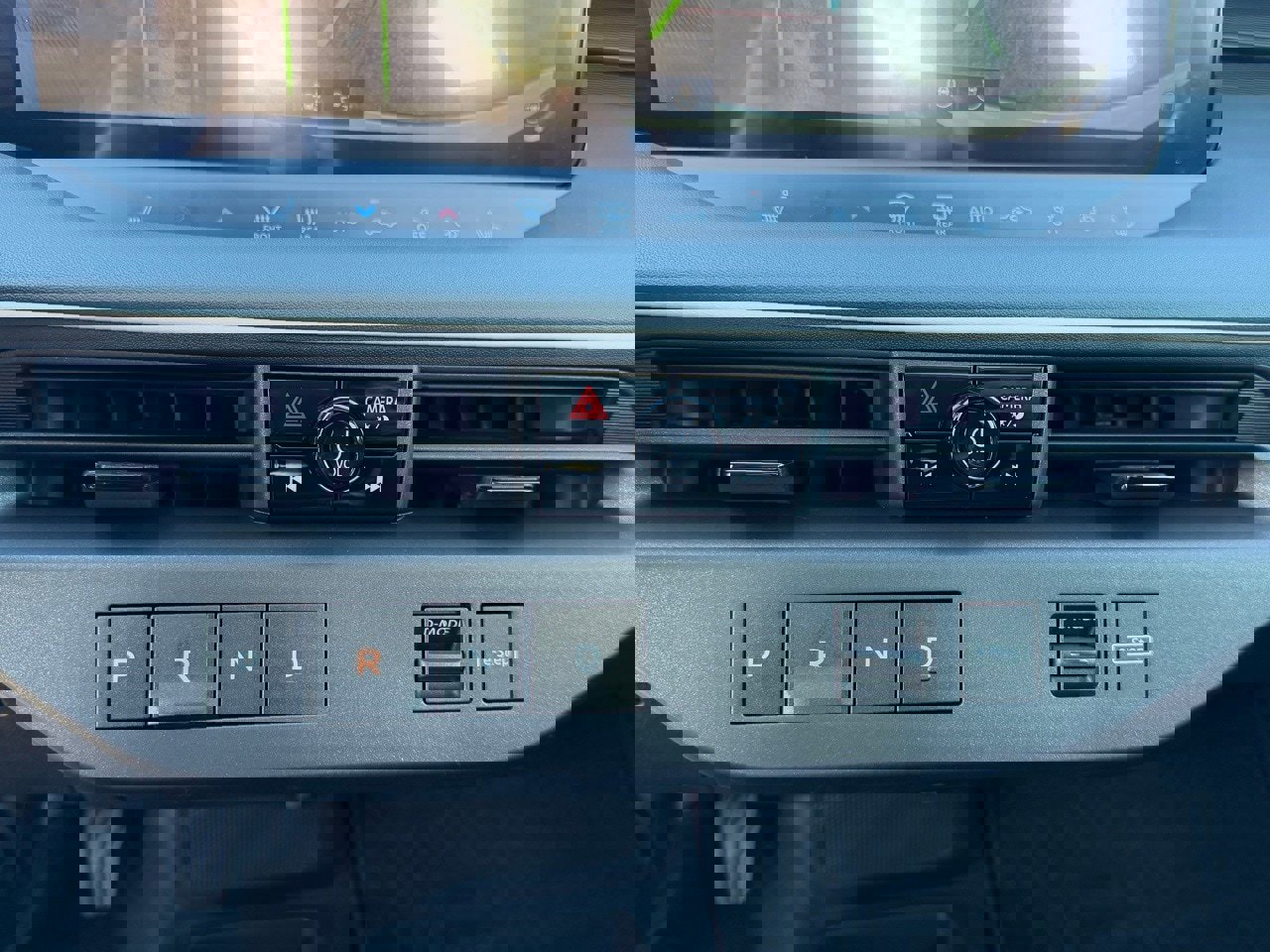 New 2026 Nissan Leaf Platinum+ w/ Cargo Package (Platinum+) image 14