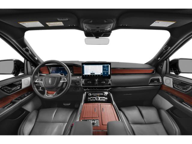 Certified 2024 Lincoln Navigator Premiere AWD/4WD image 8